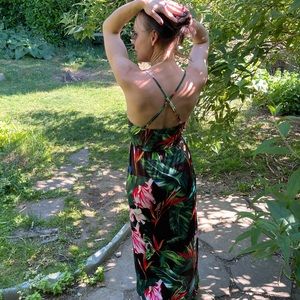 Kuiyige maxi tropical print